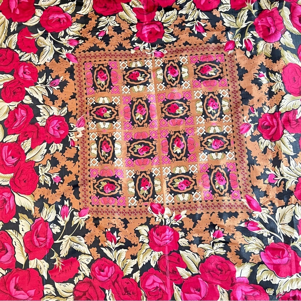Pink Rose Floral Scarf - Picture 3 of 6